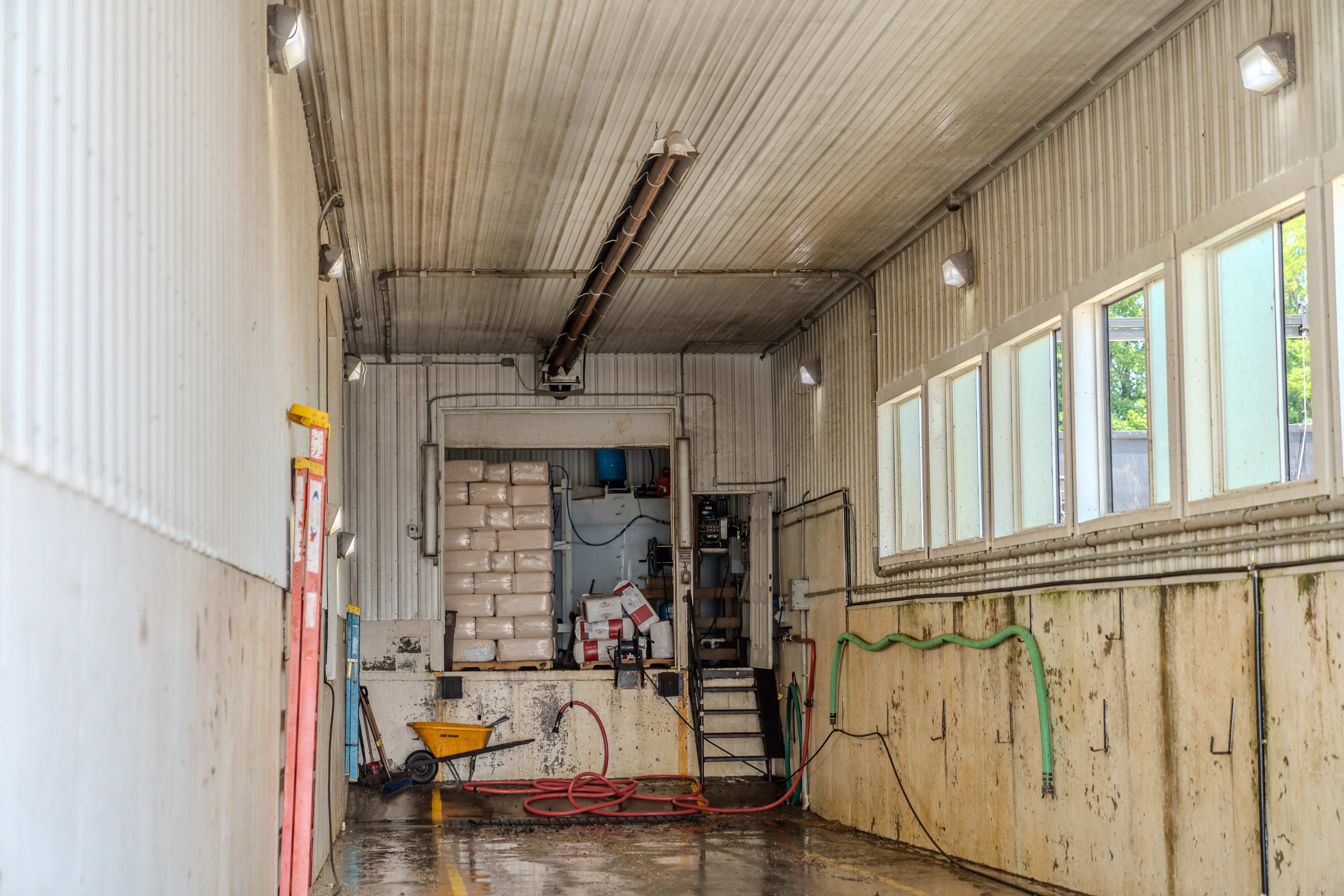 Muddy Run Ag Services wash bay